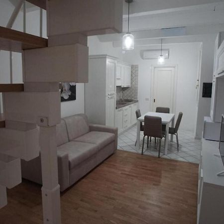 Ferienwohnung L'Orchidea Bianca Cagliari Exterior foto